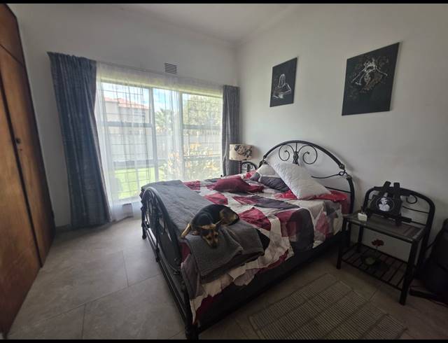 3 BEDROOM HOUSE FOR SALE IN VANDERBIJLPARK SE 6